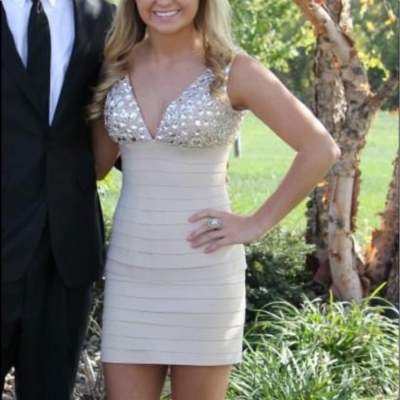 Sherri Hill Cocktail / Prom Dress Style 21107 - Picture 1 of 7